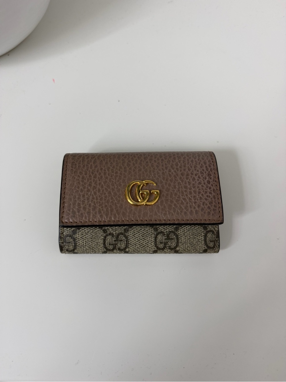 Gucci Pink Beige GG Supreme Leather Card Case with Gold Double G